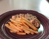 Foto del paso 5 de la receta: Pollo con crema y vino blanco + papas fritas (2x1)
