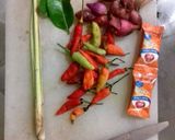 Foto langkah ke 1 dari resep Sambal Matah Bali.