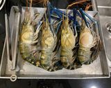 รูปขั้นตอนการทำที่ 1 ของ กุ้งแม่น้ำอบเนยกระเทียมชีส