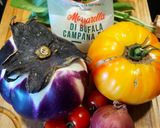 Une image de l'étape 1 de Aubergine et tomate au four façon parmigiana.