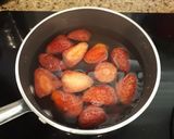 Foto langkah ke 1 dari resep Coco Berry Syrup.