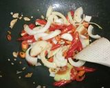 Foto langkah ke 3 dari resep Ayam kecap pedas.