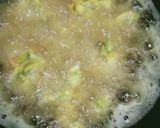A picture of step 3 of Spring Onion Pakora.