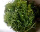 Hình bước làm 1 của món Bún cà chua thì là