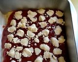 A picture of step 13 of Sweet Tangy Strawberry and Nut Crumble Bar.