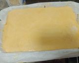 Foto langkah ke 3 dari resep Basbousa / Namoura Cake with Filling Cream.