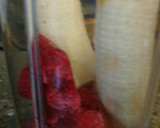 Foto del paso 1 de la receta: Smoothie de fresa y plátano