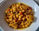 Foto del paso 6 de la receta: Pollo al curry con garbanzos