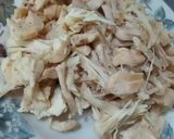 A picture of step 2 of Chicken floral patties.