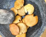 Foto langkah ke 1 dari resep Gulai jengkol dan pucuk ubi.