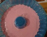 Foto langkah ke 6 dari resep Bolu strawberry kukus (1 egg.