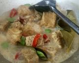 Foto langkah ke 6 dari resep Tahu,tempe,petai kuah santan.