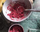 A picture of step 1 of Beet root Paratha.