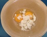 Foto del paso 2 de la receta: Omelet con patatas y queso. ॐ