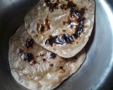 कढईतली तंदुरी रोटी (kadhai tandoori roti recipe in marathi) रेसिपी स्टेप 6 फोटो 