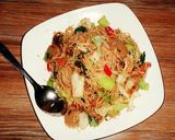 Foto langkah ke 4 dari resep Bihun Goreng Pedas.