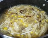 Hình bước làm 3 của món Soup bắp nấm chay