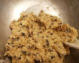 Foto del paso 2 de la receta: Galletas de avena con chip de chocolate *SIN AZÚCAR *