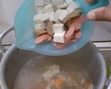 Foto langkah ke 3 dari resep White Soup (Sop Putih Ala Uti).