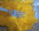 Foto langkah ke 2 dari resep Nona Manis Pumpkin.
