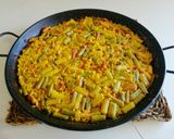 Foto del paso 7 de la receta: Arroz con secreto y ajos tiernos