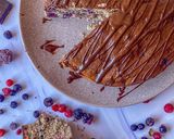 Foto del paso 2 de la receta: Bizcocho de frutos rojos y chocolate en air fryer
