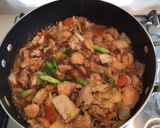 A picture of step 6 of Black vinegar chicken & vegetable rice bowl.