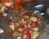 Foto langkah ke 2 dari resep Tumis cumi asin.