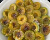 Une image de l'étape 1 de Prunes rôties à la vanille.