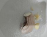 Foto langkah ke 2 dari resep Ayam Sawi Asin.