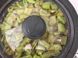 Green Pepper Borani (Green Pepper with Yoghurt Side Dish)