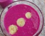 Foto langkah ke 3 dari resep 604. Smoothie Buah Naga Yogurt Pisang.