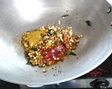 A picture of step 2 of Mamrachur Poha Chivda.