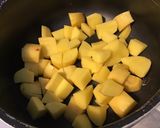 Une image de l'étape 5 de Duo de purées potiron et pommes de terre spiruline et emmental.