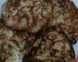 Foto del paso 4 de la receta: Tortitas de calabaza con pollo y queso