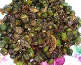 A picture of step 8 of Indian Onion Okra Fry.