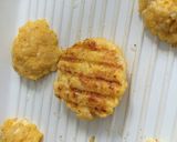 Foto del paso 4 de la receta: Tortas de coliflor sin aceite