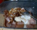 Foto langkah ke 2 dari resep Ayam Goreng Pandan.
