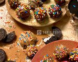 A picture of step 7 of Oreo Truffles.