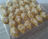Foto langkah ke 2 dari resep Tips 'Ngopen' Kue Kering Tanpa Open.