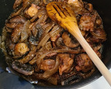 Foto del paso 3 de la receta: Salteado de pulpo con champiñones