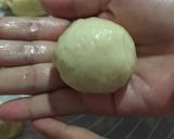 Foto langkah ke 4 dari resep Roti Butter Sosis.
