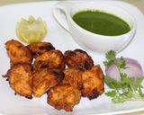A picture of step 4 of Chicken tikka kebab(in pan).