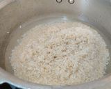 A picture of step 2 of Kathiyawadi Khichdi.