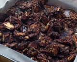 Gambar langkah 7 resipi Kek Batik 'Melting'/ Kek Batik Ganache Coklat.