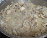 Foto del paso 3 de la receta: Merluza con setas
