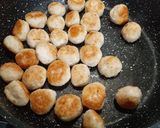 عکس مرحله 3 از دستور کوفته مرغ پرتقالی ۲ (Orange chicken meatballs)