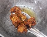 A picture of step 5 of Cabbage capsicum pakoda.