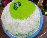 A picture of step 5 of Pakistan theme cake 🎂🎂.