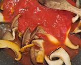 Foto del passaggio 3 della ricetta Orecchiette con cardoncelli🍄‍🟫🍅🌱